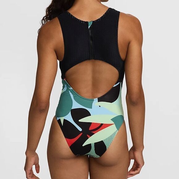 Nike Swim Women's Keyhole Back One-Piece Swimsuit- Size Small - Picture 2 of 10